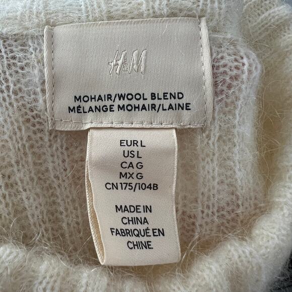 H&M Cream Mohair Wool Blend Ribbed Mock Neck Long Sleeve Fuzzy Sweater Size L - Picture 7 of 8